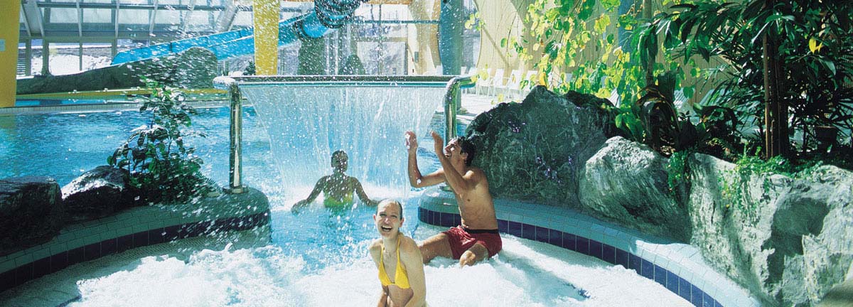 Acquafun San Candido: fun e divertimento dei bambini nella piscina