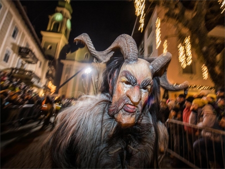 Dobbiaco - Corteo dei Krampus più antica dell´Alto Adige festa a Dobbiaco