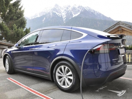 Toblach - Happy Monday Tesla Drive Day